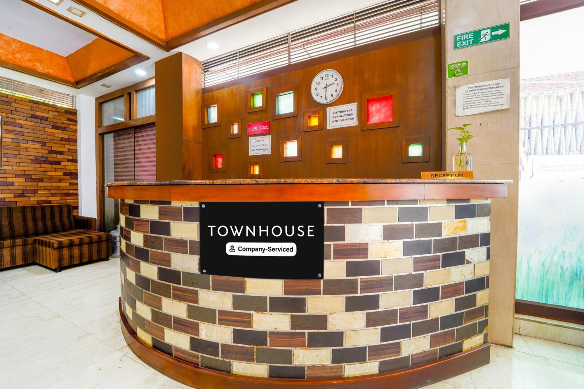 Super Townhouse City Center Ernakulam Kochi Zewnętrze zdjęcie